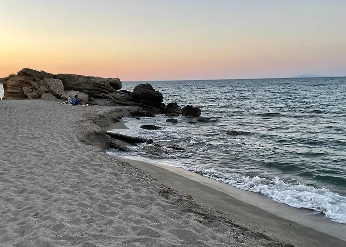 T2 Neuf Vue Mer, Piscine Chauffee N194 Apartmán Linguizzetta